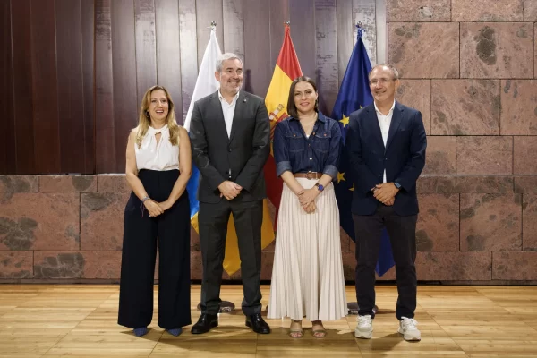 Canarias busca ser sede del Centro Nacional de Vulcanología en La Palma y Tenerife junto a la ESA