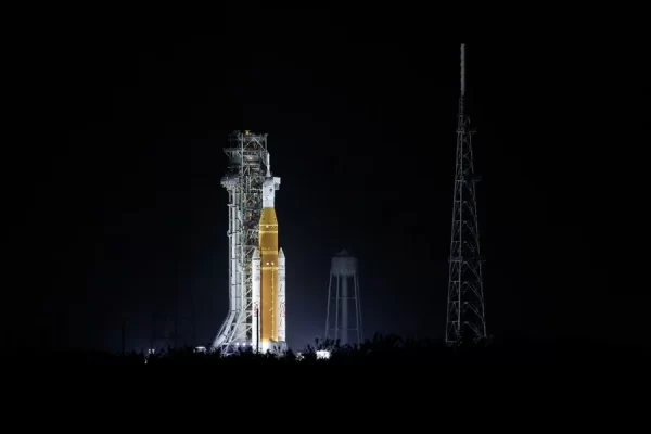 La NASA pospone el lanzamiento de la misión Artemis II debido a inconvenientes técnicos