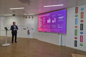 Lenovo alcanza récord de ingresos globales y refuerza su crecimiento en Iberia